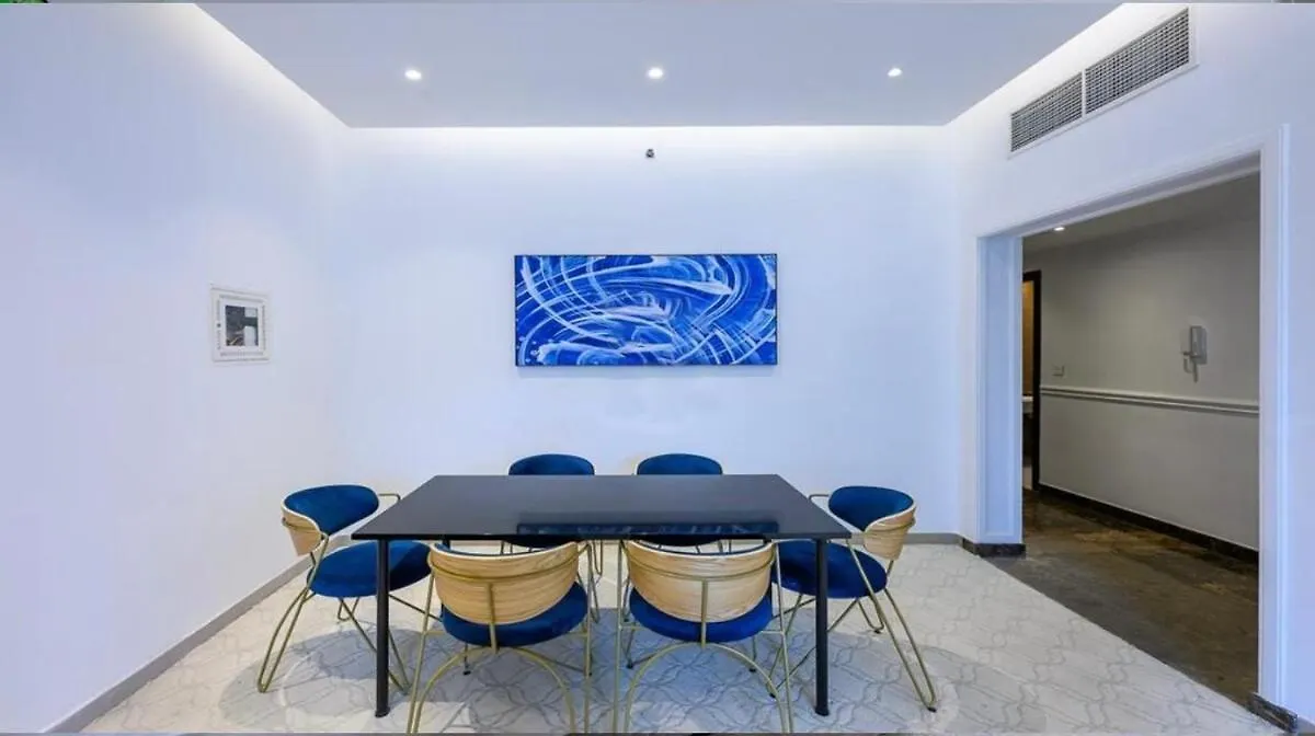 Luxurious 2Bed In Sparkle Tower-Marina View Dubai Apartment