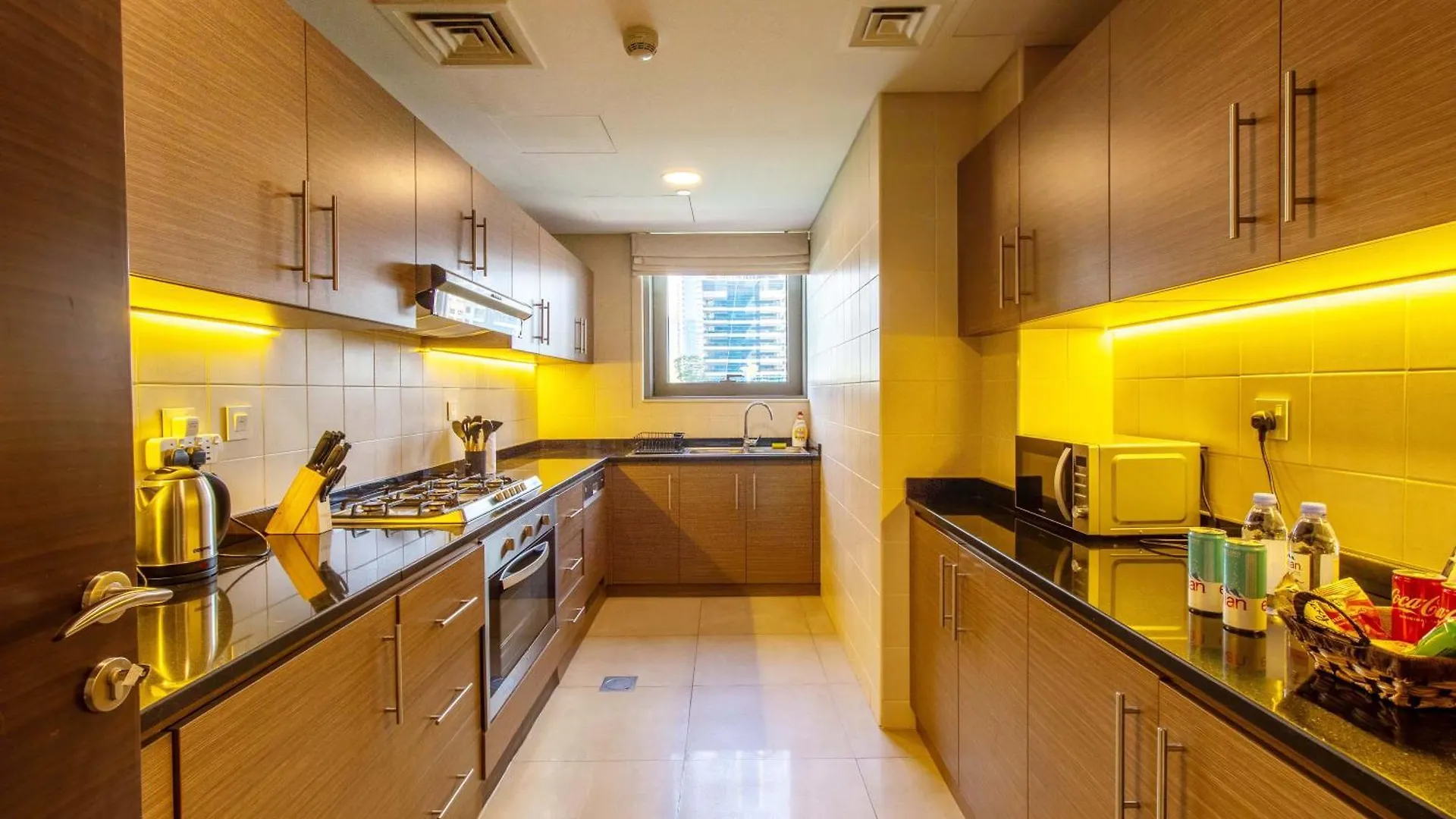 Luxurious 2Bed In Sparkle Tower-Marina View Dubai